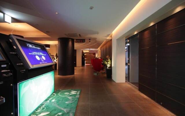 HOTEL W - Adults Only