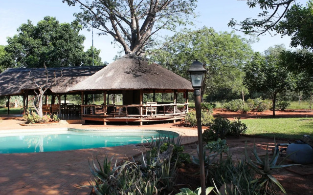 Zingela Nature Reserve - Leadwood Lodge