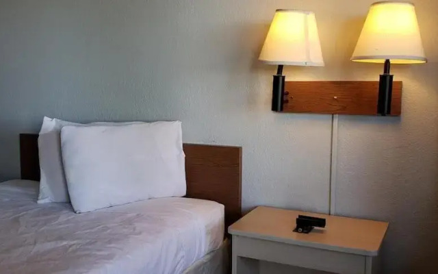 Extend A Suites - Tuscon Airport
