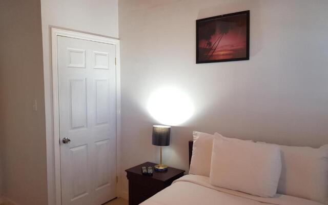 Golden Palms B & B