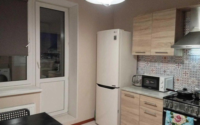 Апартаменты на улице Калинина 12