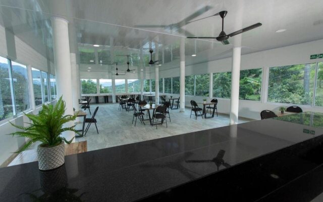 Hotel Natural Hill's by H&R