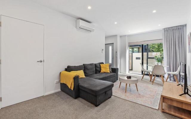 Central Cutie - Christchurch City Townhouse