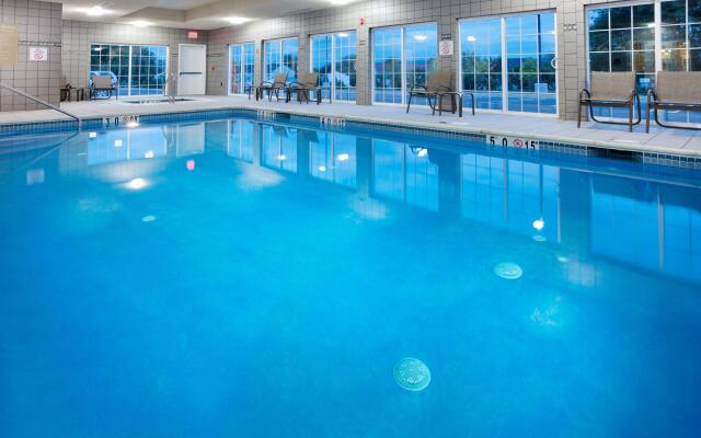 Candlewood Suites Harrisburg I-81 - Hershey Area by IHG