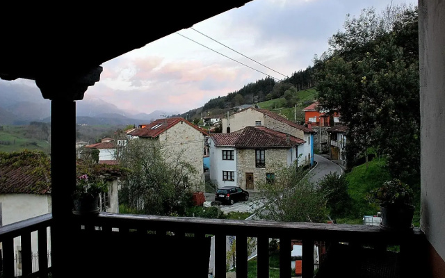Hotel Rural Valleoscuru