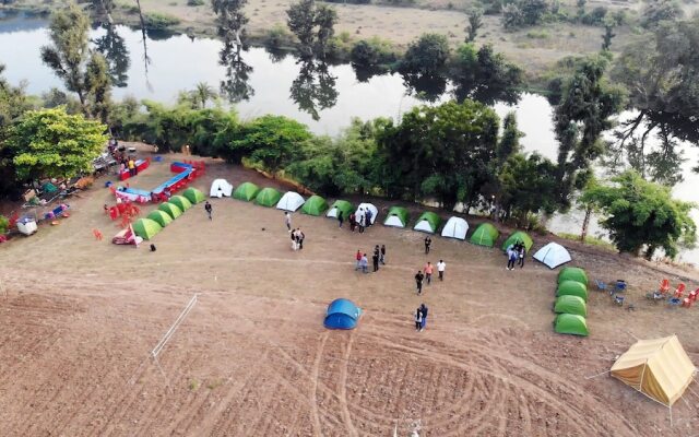 Moustache Kamp Kalakund