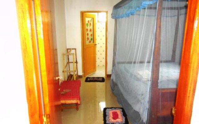 Dhanushka Guest House
