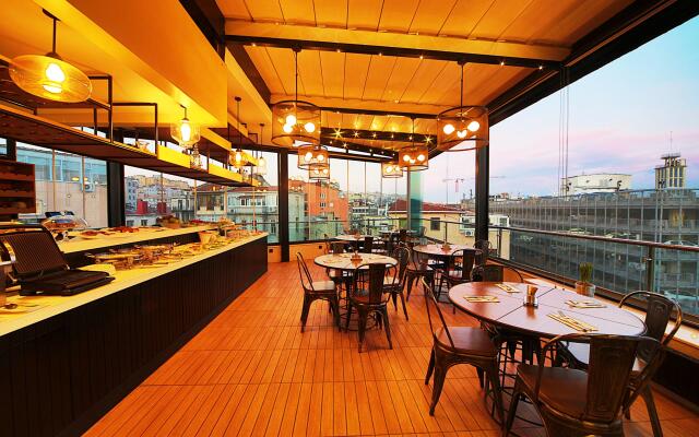 Ada Karakoy Hotel - Special Class