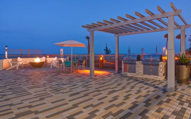 Home2 Suites by Hilton Ormond Beach Oceanfront