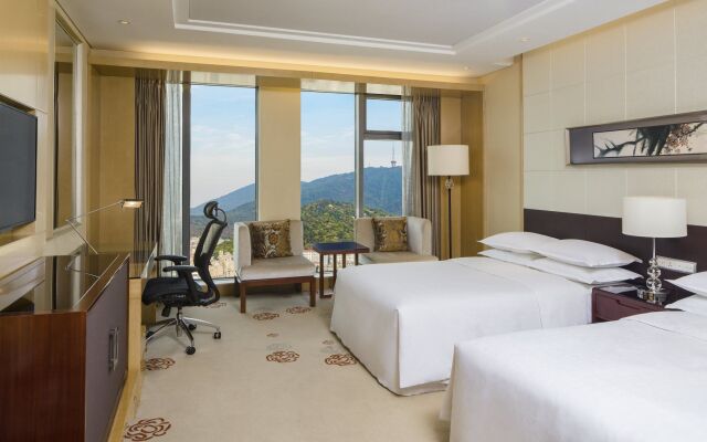 Sheraton Wuxi Binhu Hotel