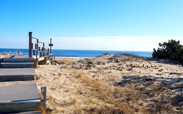 Sea Crest Resort