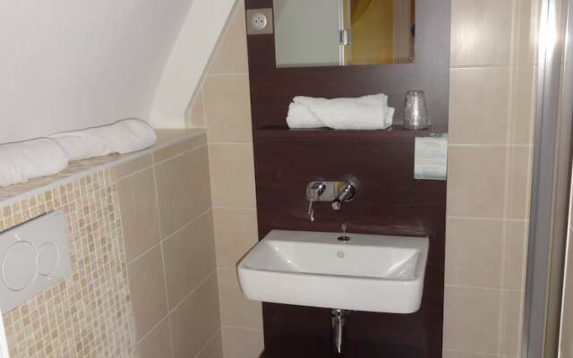 La Champagne Ardenne Hôtel