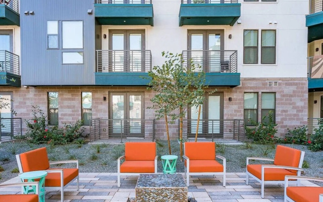 Modern Town Lake Penthouse by Cozysuites