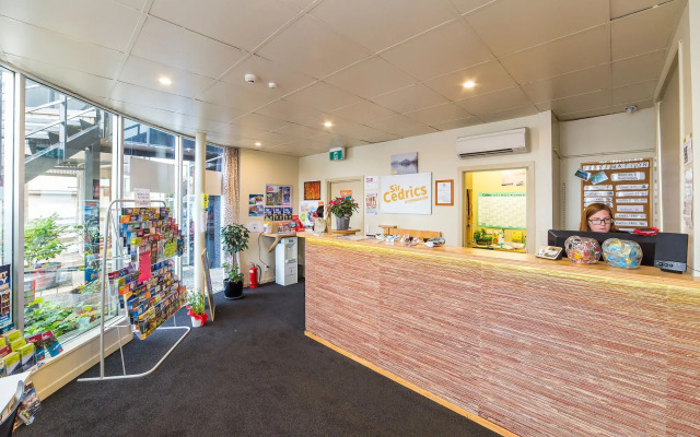 Tahuna Pod Hostel