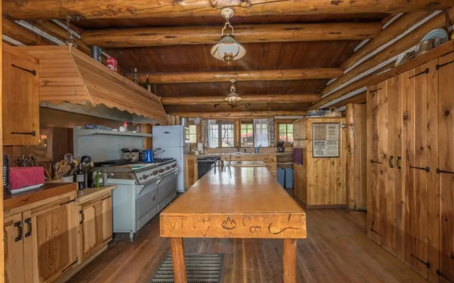 Ennis - T-Lazy-B Ranch