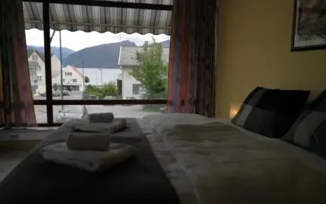 Volda Hostel Bed And Breakfast