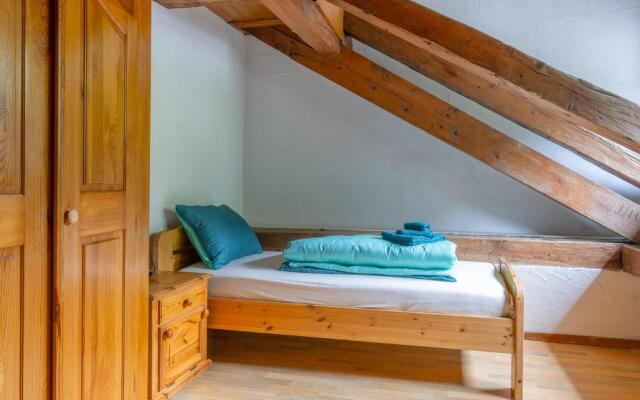 Chrona Bed & Breakfast