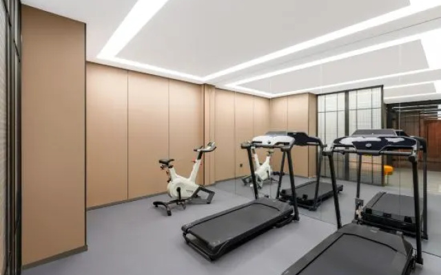 Homeinn Plus Hotel (Urumqi Chuangxin Guangchang) – Sports – Urumqi