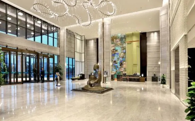 Longyou Oriental Wenlan Hotel