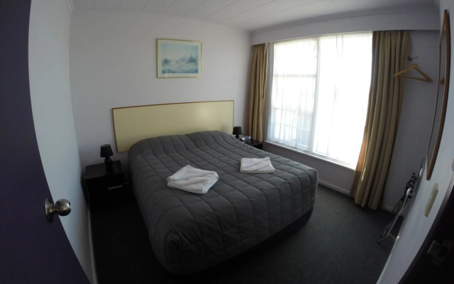 Kaikoura Motor Inn – Guest Rooms – Kaikoura