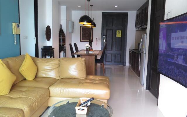 6 38 Top Floor 2 Brs 2baths 1km Walking To Beach