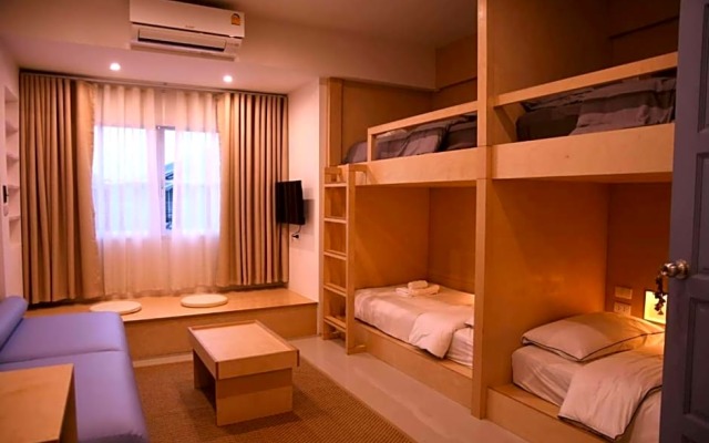 Ma-TaO またお Cafe & hostel