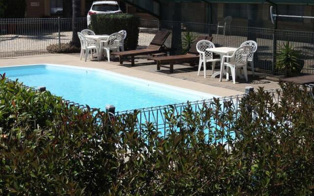 Lone Pine Motel - Corowa