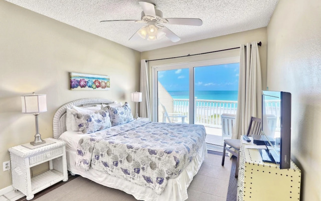 Beach Haven #C6