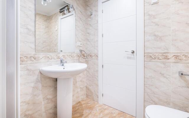 Coblanca 3 8-3 in Benidorm