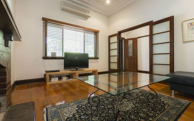 North Cottesloe Cottage