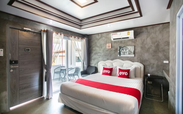 OYO 659 Loft House Homestay