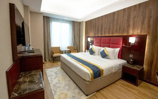 Ramee Guestline Hotel Qurum