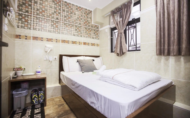 Happy Peach Guest House