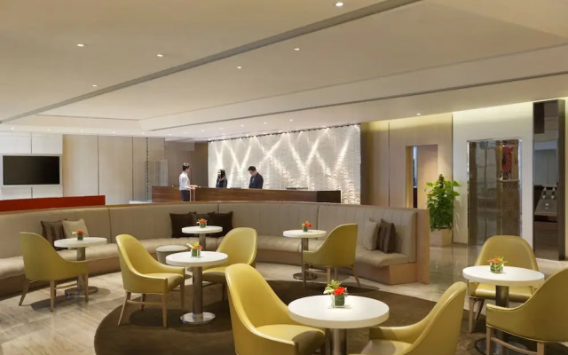 Club Lounge at Hotel Jen Hong Kong