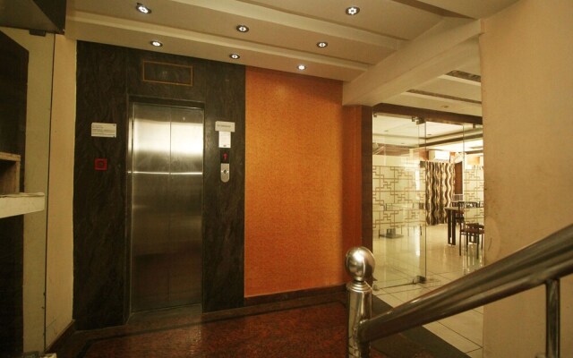 OYO 9507 Hotel Sathi Residency