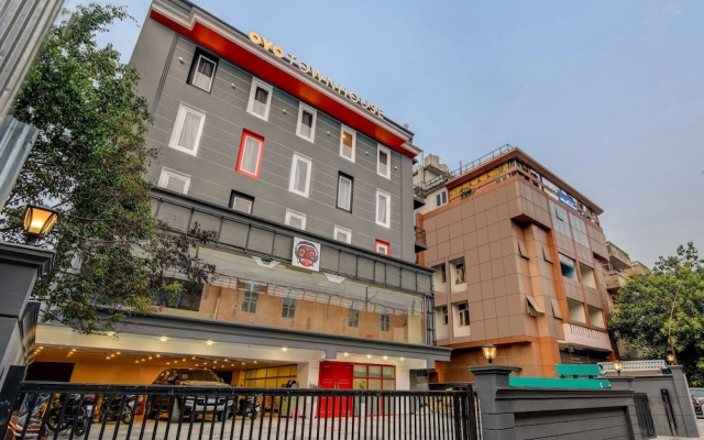 OYO Townhouse 115 Patel Nagar