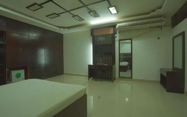 Rax Hotel and Restaurant