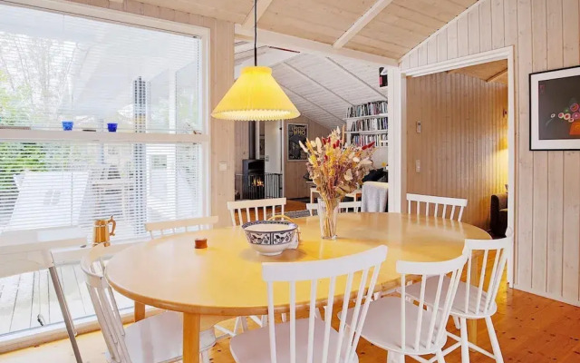 8 Person Holiday Home in Tisvildeleje