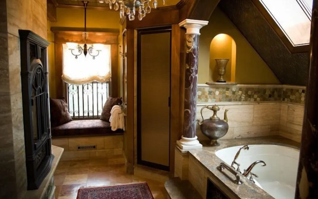 Rivertown Inn