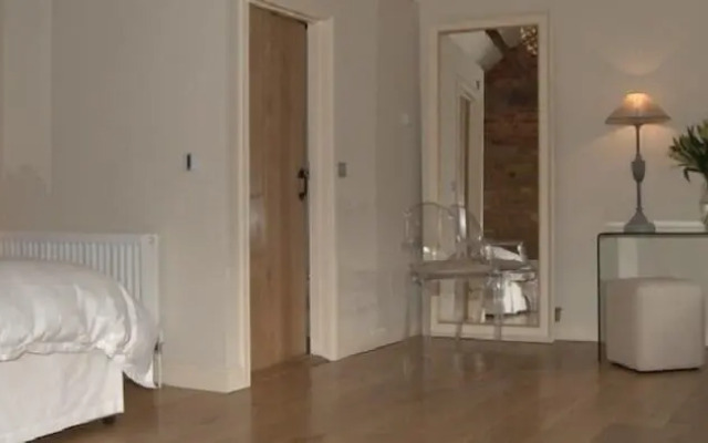 The Coach House Denton