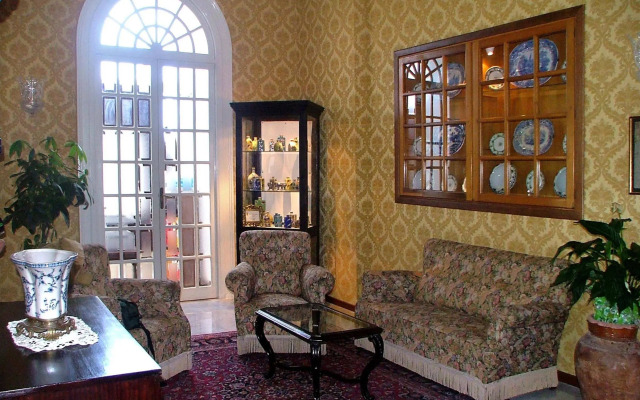 Excelsior Palace Hotel