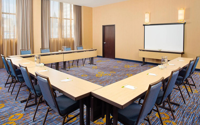 Courtyard by Marriott Atlantic City Beach Block