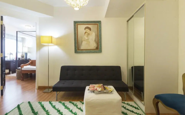 McKinley Park Residences near St Lukes