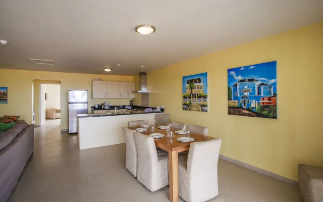 Blue Bay Apartments