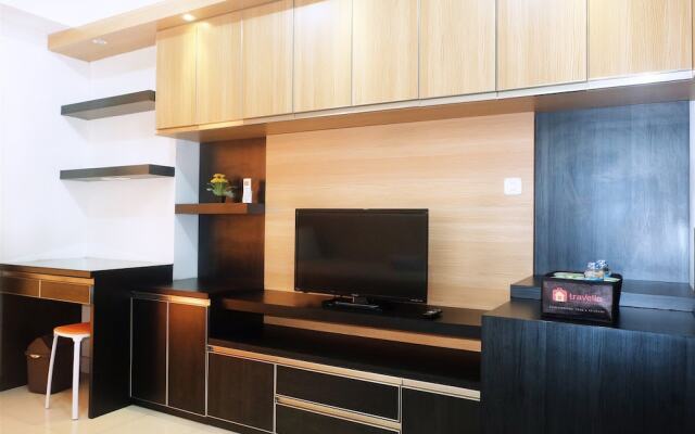 Cozy Studio Apartment Near Mall Kelapa Gading