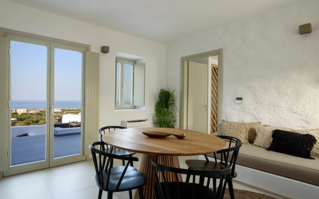 Este Luxury Suites