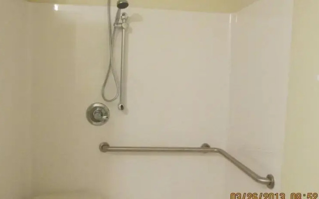 Tumbleweed Inn & Suites