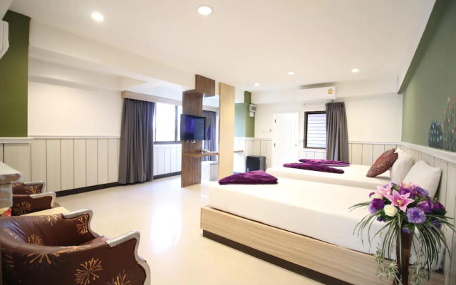 Kaya Place