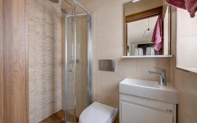 Cosy 1BR Studio Central Location