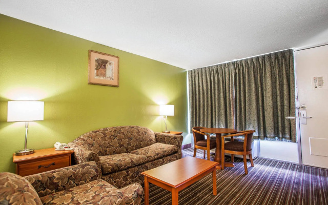 Quality Inn